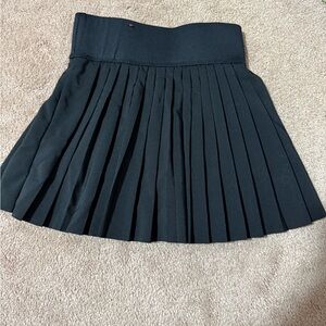 NWOT Justice Black Pleated Skort girls 5/6